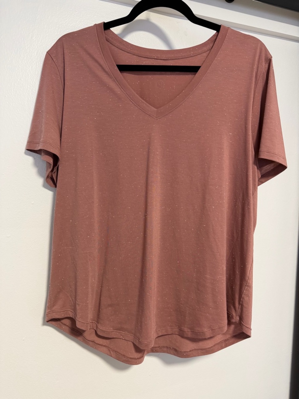 Lululemon love vneck size 10